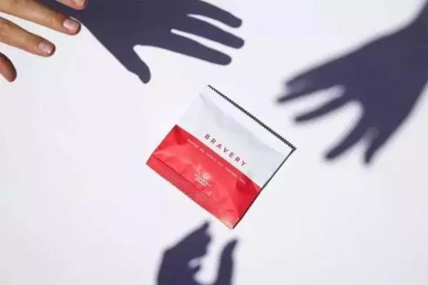 當(dāng)一款有特別意義的自動(dòng)售貨機(jī)出現(xiàn)在街頭